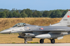 Turkish AF General Dynamics F-16C Block 40 'Fighting Falcon' a.k.a. General Dynamics F-16CG 'Night Falcon'