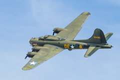 Boeing B-17G 'Flying Fortress' "Sally B"