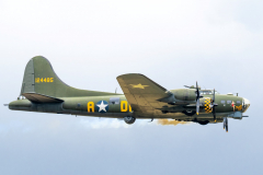 Boeing B-17G 'Flying Fortress' "Sally B"