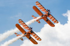 Boeing Stearman [AeroSuperBatics Wing Walkers]