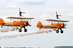 Boeing Stearman [AeroSuperBatics Wing Walkers]