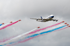 Boeing 747-436 (in BOAC colors) with The Red Arrows