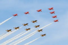 8x KAI T-50B [Black Eagles-Republic of Korea] with 7x Hawk T.1A [Red Arrows-RAF]